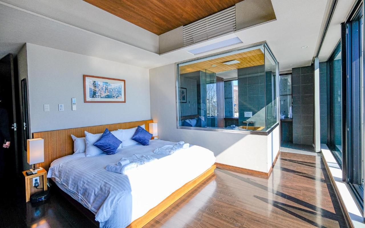 Miru Nozomi Views Aparthotel คุตชาน ภายนอก รูปภาพ
