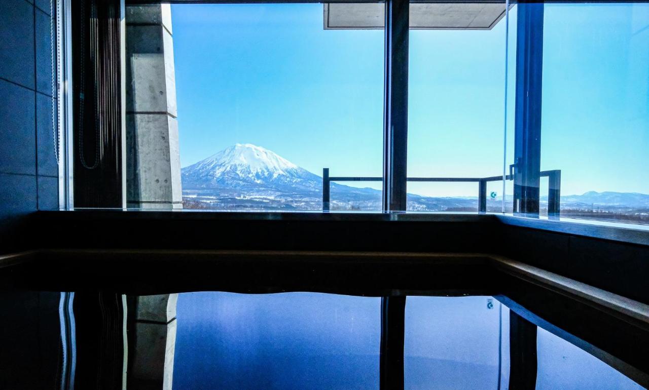 Miru Nozomi Views Aparthotel คุตชาน ภายนอก รูปภาพ