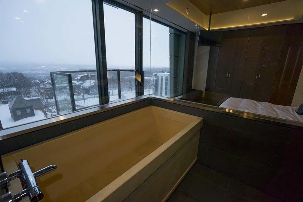 Miru Nozomi Views Aparthotel คุตชาน ภายนอก รูปภาพ
